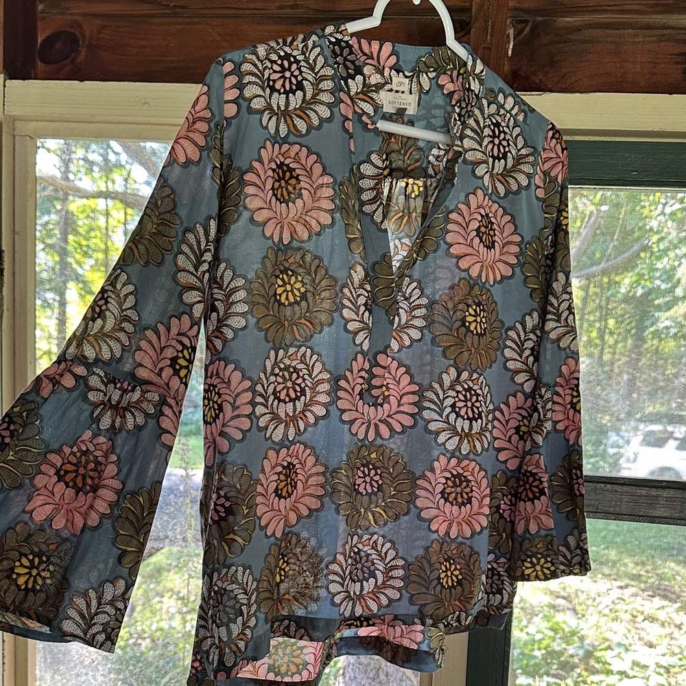 LOFT Blue Floral Bell Sleeve Blouse Tunic Top Small